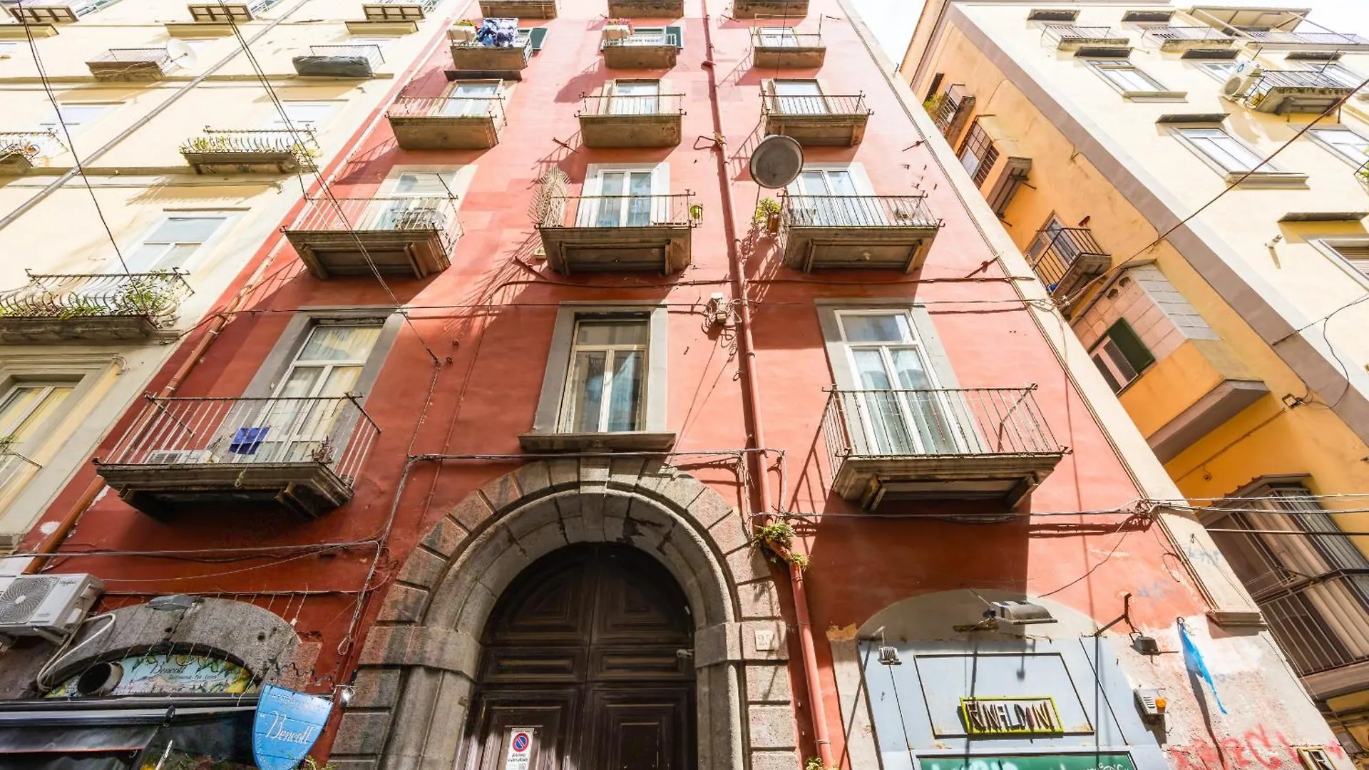 Homely City Apartment By Wonderful Italy Naples Italy