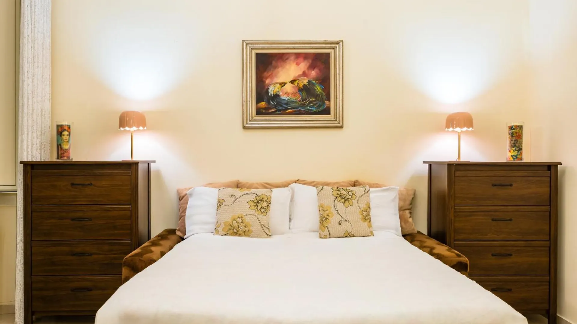 Homely City Apartment By Wonderful Italy Naples